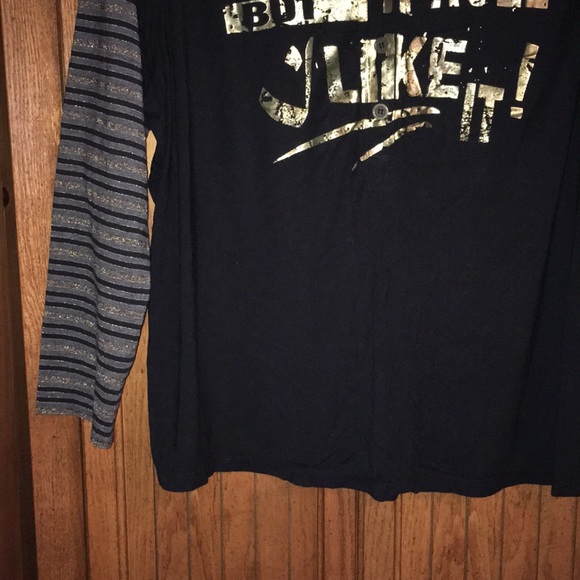 Tattoo Me Collar Tee - Picture 3 of 4